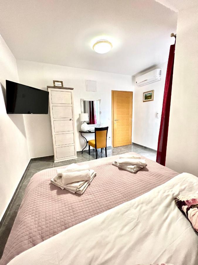 Residence Antiqua Rooms Bibinje Kültér fotó