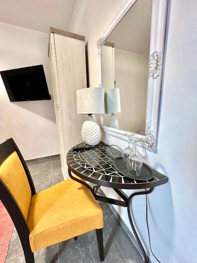 Residence Antiqua Rooms Bibinje Kültér fotó